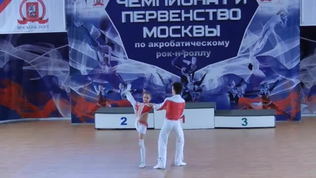 Яна и Андрей – победители Первенства Москвы по акробатическому рок-н-роллу. 7 марта 2016 года Яна и Андрей – победители Первенства Москвы по акробатическому рок-н-роллу. 7 марта 2016 года